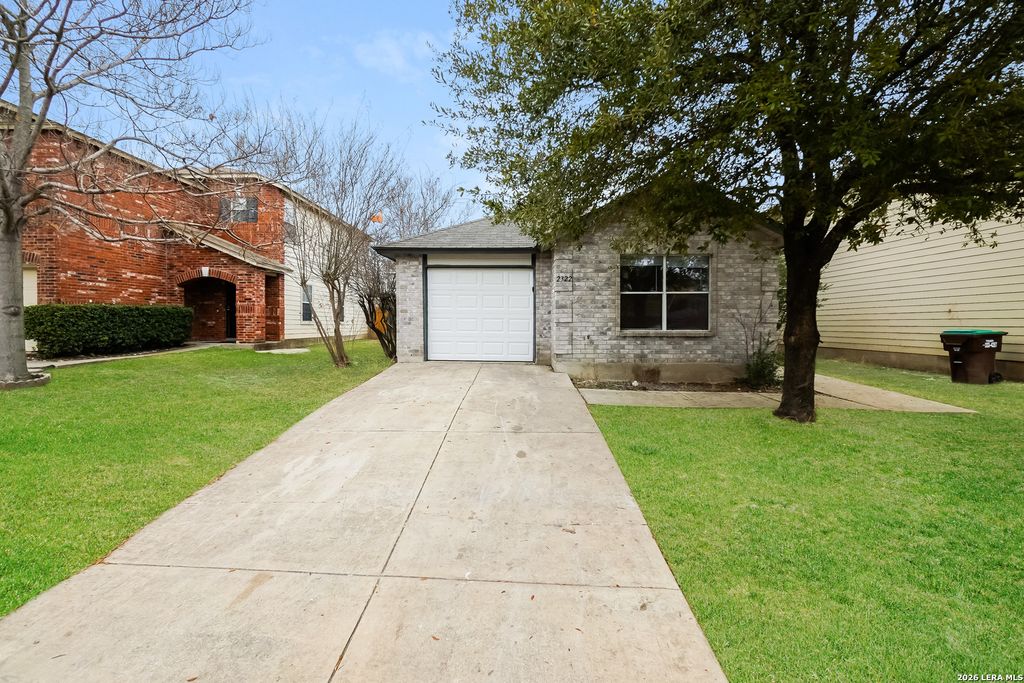 2322 Pue, San Antonio, TX 78245