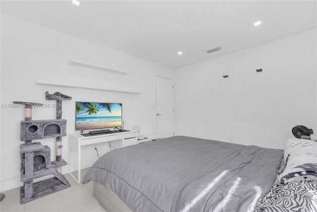 12203 Melissa Way, Cooper City, FL 33026