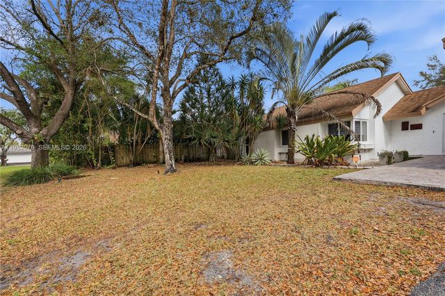 12203 Melissa Way, Cooper City, FL 33026