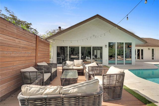 12203 Melissa Way, Cooper City, FL 33026