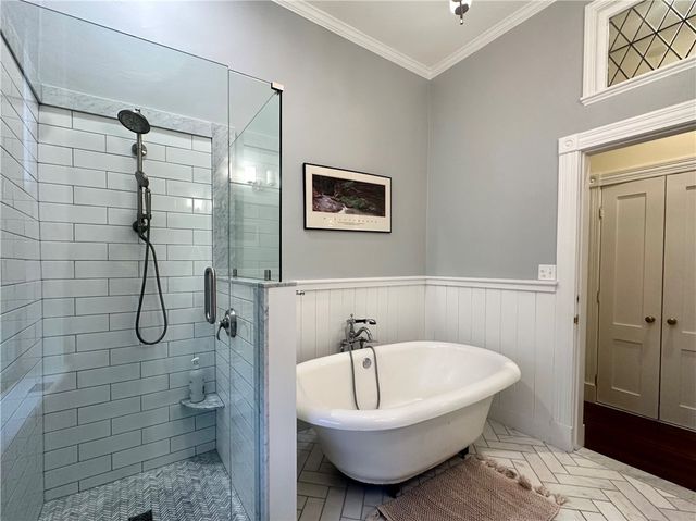 10 Young Street 2, Newport, RI 02840