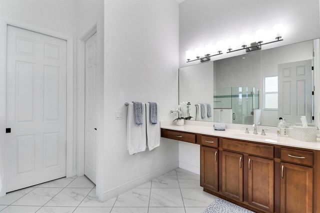 8852 SW Montova Way, Port St. Lucie, FL 34987
