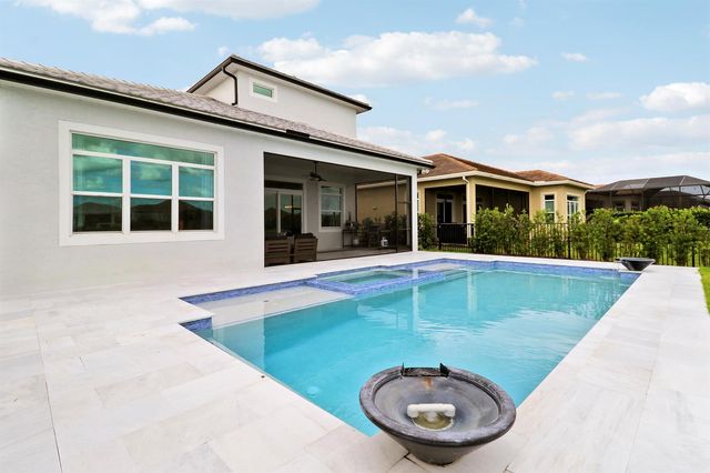 8852 SW Montova Way, Port St. Lucie, FL 34987