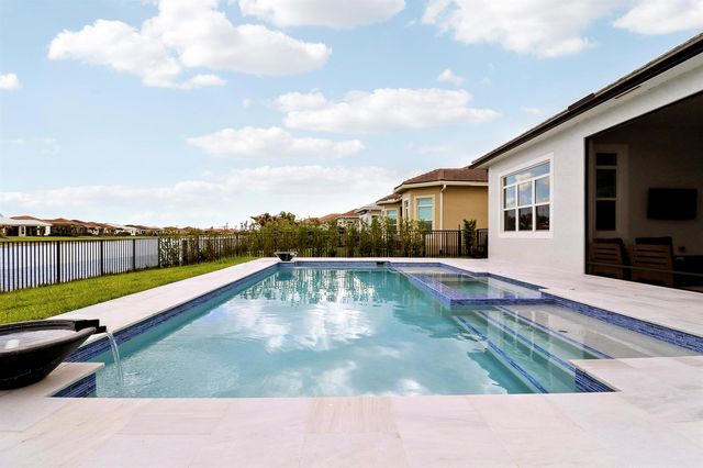 8852 SW Montova Way, Port St. Lucie, FL 34987