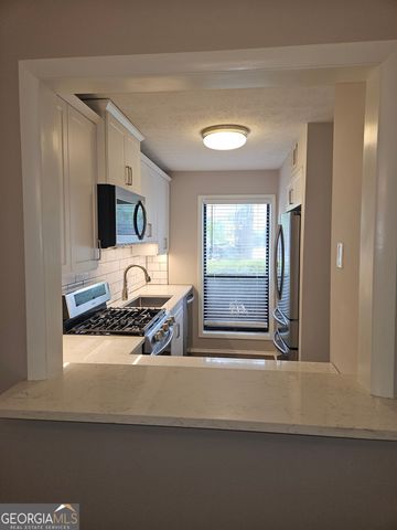 206 Wynnes Ridge Circle SE, Marietta, GA 30067