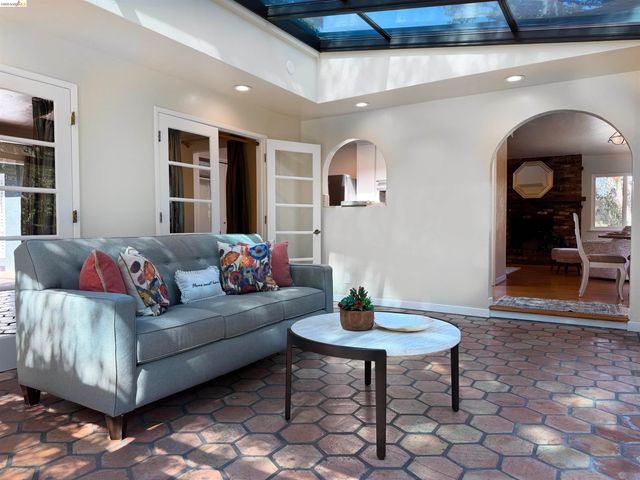 249 Mar Vista DR, Monterey, CA 93940