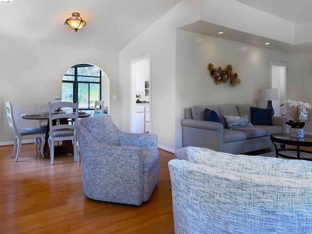 249 Mar Vista DR, Monterey, CA 93940