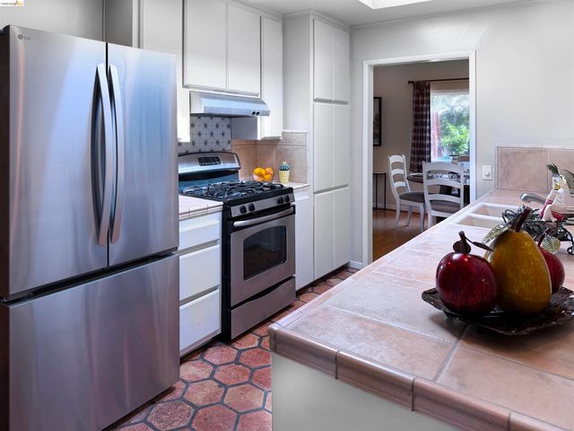 249 Mar Vista DR, Monterey, CA 93940