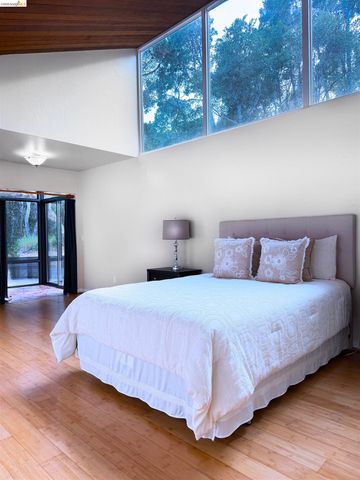 249 Mar Vista DR, Monterey, CA 93940
