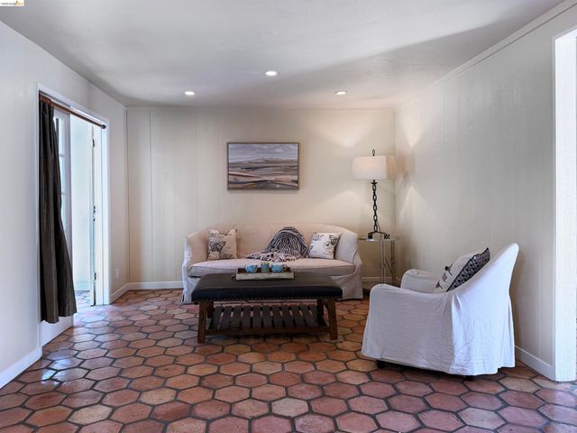 249 Mar Vista DR, Monterey, CA 93940