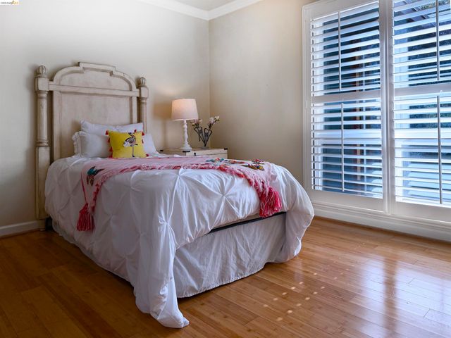 249 Mar Vista DR, Monterey, CA 93940