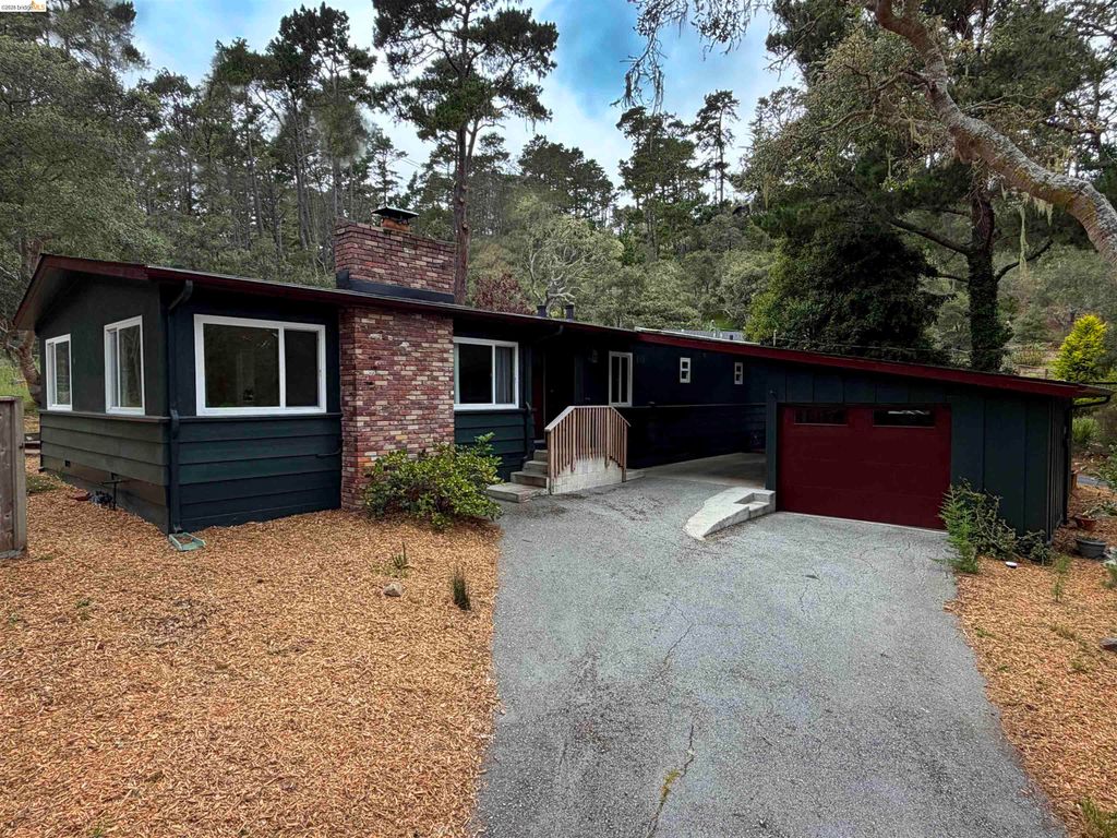 249 Mar Vista DR, Monterey, CA 93940
