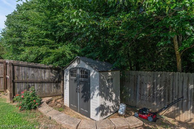 7804 Parkview Drive, Fort Smith, AR 72916