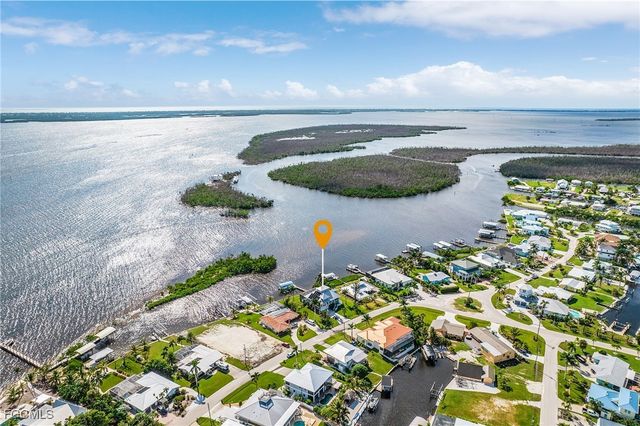 3681 San Carlos DR, St James City, FL 33956