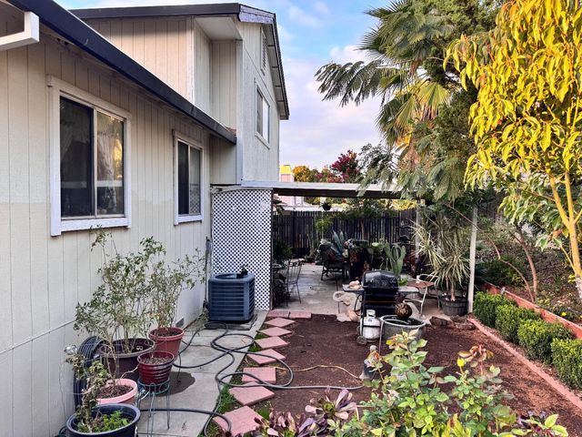 7822 Ivy Hill Way, Antelope, CA 95843