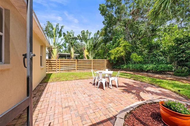 743 STONECREST DRIVE, Sarasota, FL 34232