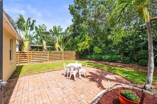 743 STONECREST DRIVE, Sarasota, FL 34232