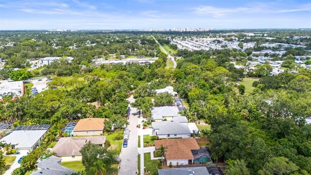 743 STONECREST DRIVE, Sarasota, FL 34232