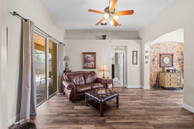 743 STONECREST DRIVE, Sarasota, FL 34232