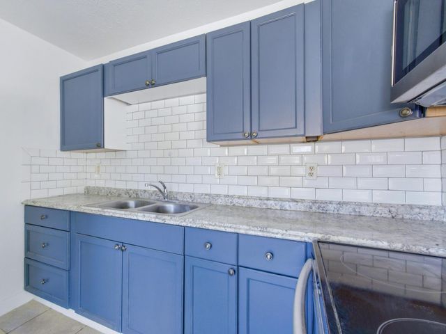 607 N 19th Street, Fort Pierce, FL 34950