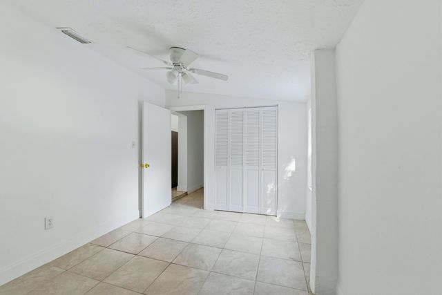 607 N 19th Street, Fort Pierce, FL 34950