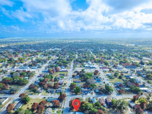 607 N 19th Street, Fort Pierce, FL 34950