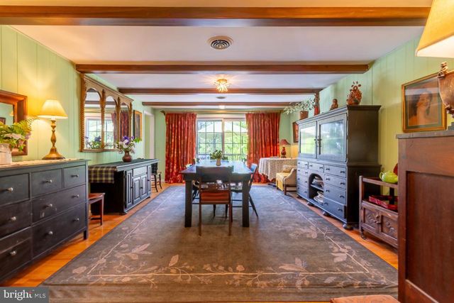 286 FALLING SPRING RD, Shepherdstown, WV 25443