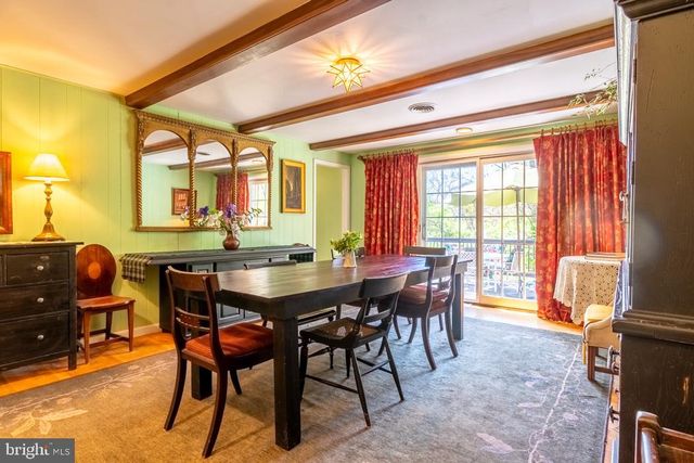 286 FALLING SPRING RD, Shepherdstown, WV 25443