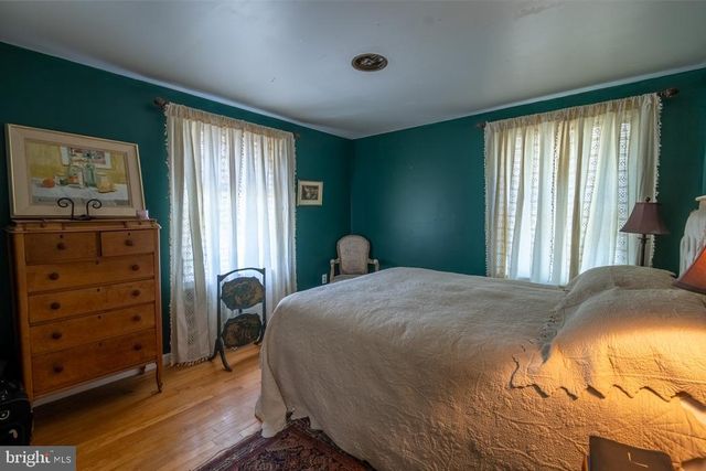 286 FALLING SPRING RD, Shepherdstown, WV 25443