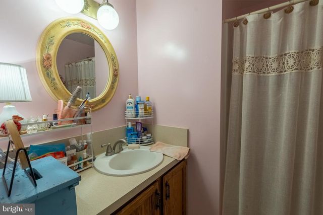 286 FALLING SPRING RD, Shepherdstown, WV 25443