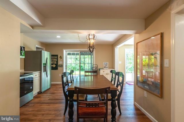 286 FALLING SPRING RD, Shepherdstown, WV 25443