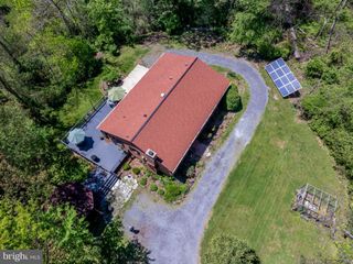 286 FALLING SPRING RD, Shepherdstown, WV 25443