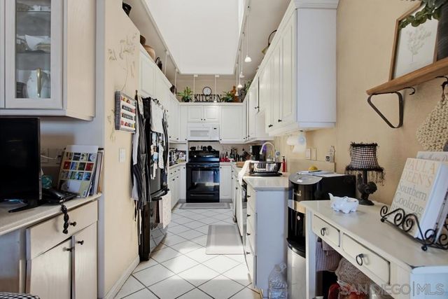 6601 Santa Isabel B, Carlsbad, CA 92009
