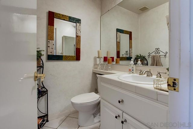 6601 Santa Isabel B, Carlsbad, CA 92009