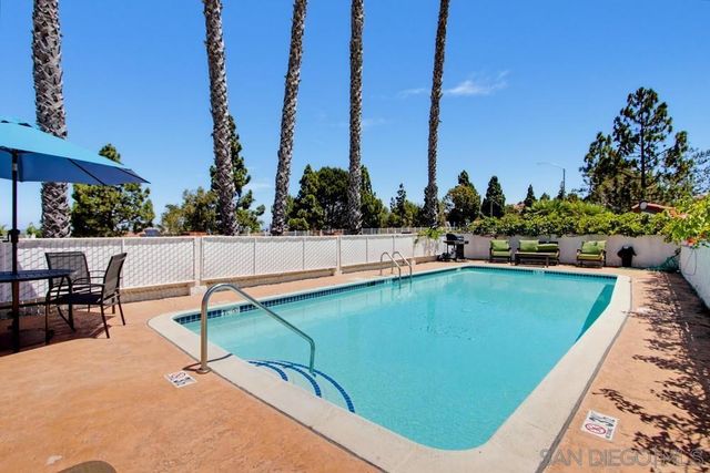 6601 Santa Isabel B, Carlsbad, CA 92009