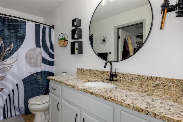 217 NW Abbie Drive, Ankeny, IA 50023