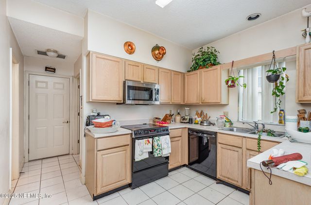 12759 TURTLE LAKE Lane, Jacksonville, FL 32246