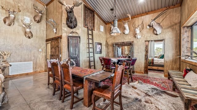 9464 SH-6, Quanah, TX 79225