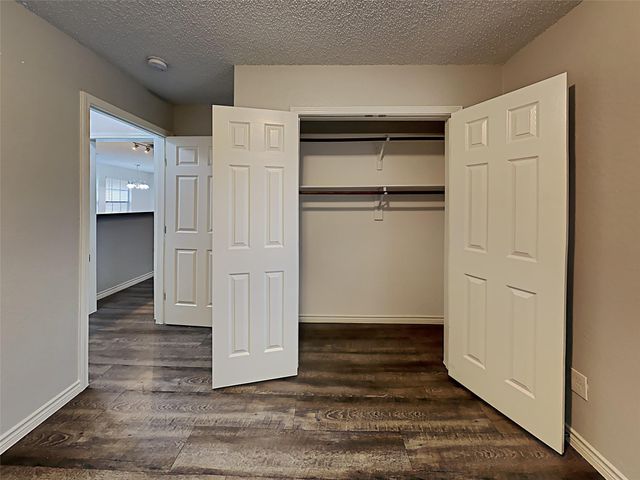 2955 County Road 855b, Alvin, TX 77511