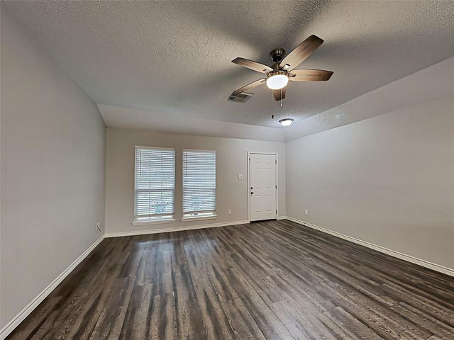 2955 County Road 855b, Alvin, TX 77511