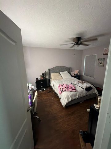 16122 Hidden Crest Drive, Houston, TX 77049