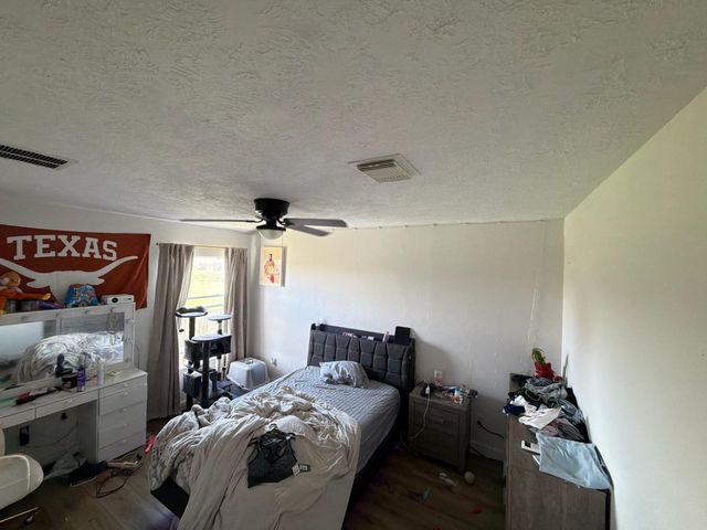 16122 Hidden Crest Drive, Houston, TX 77049