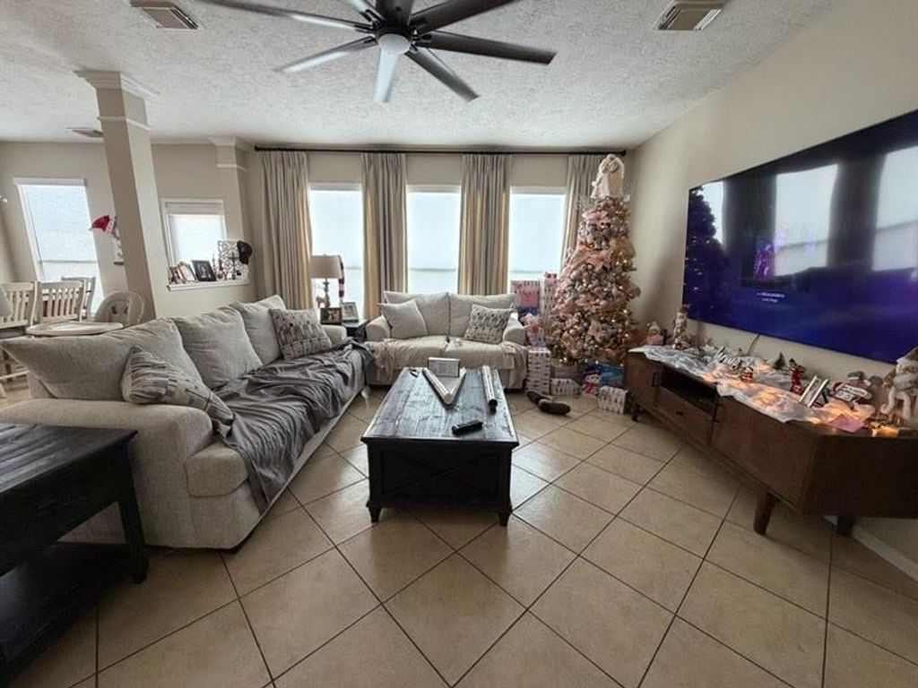 16122 Hidden Crest Drive, Houston, TX 77049
