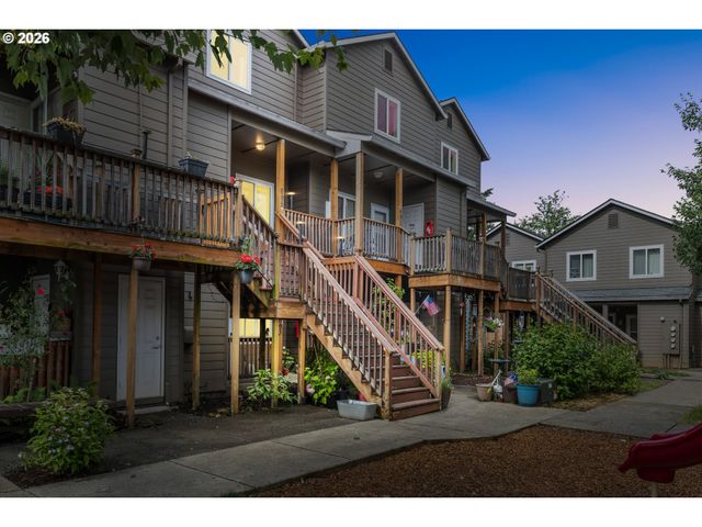 695 Se 197TH Ave, Portland, OR 97233