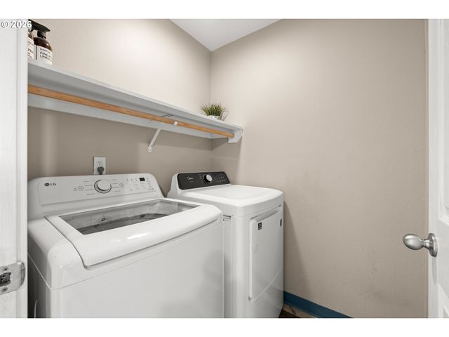 695 Se 197TH Ave, Portland, OR 97233