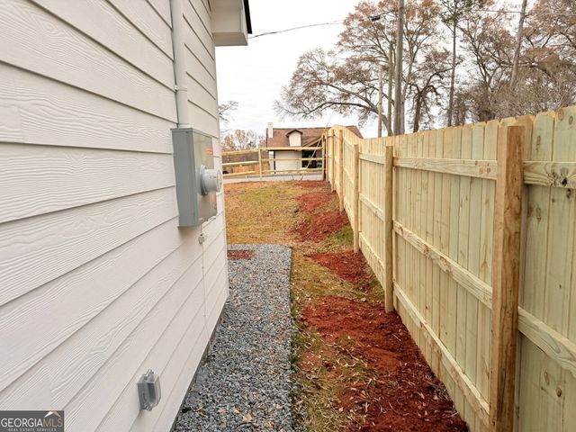 5818 Eastside Drive SW, Austell, GA 30168