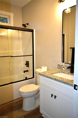 2142 Elizabeth Drive, Mount Airy, NC 27030