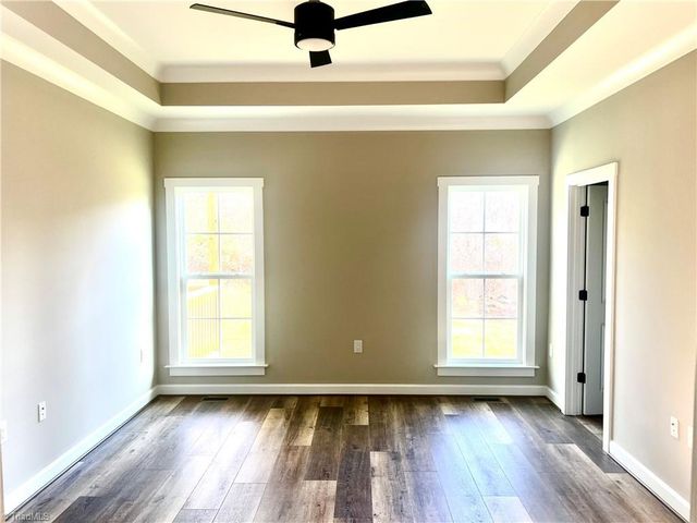 2142 Elizabeth Drive, Mount Airy, NC 27030