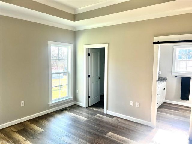 2142 Elizabeth Drive, Mount Airy, NC 27030