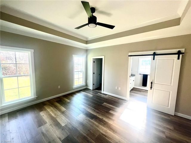 2142 Elizabeth Drive, Mount Airy, NC 27030